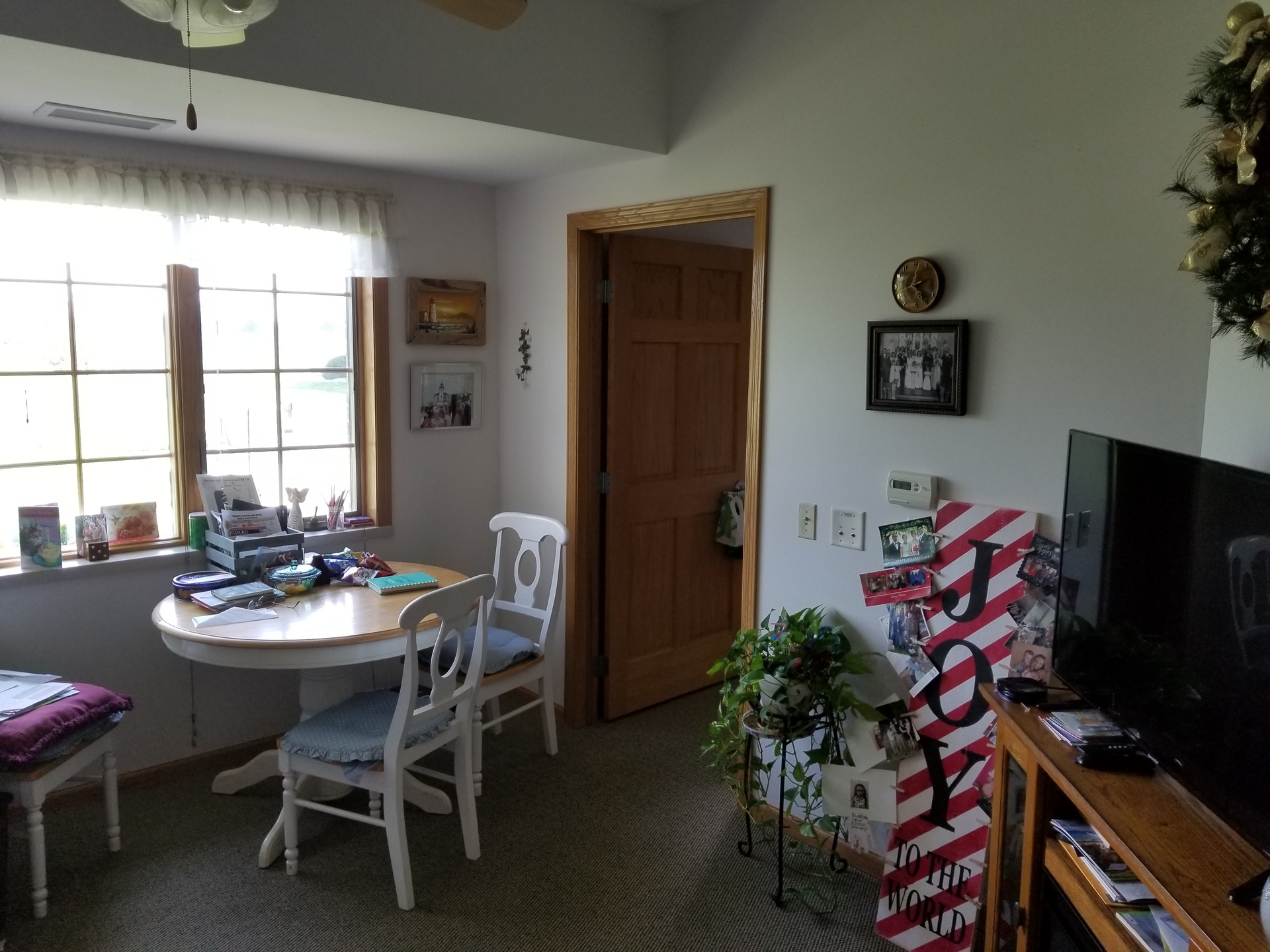 Furnished Asssisted Living 2 Bedroom Apartment in Red Cloud NE